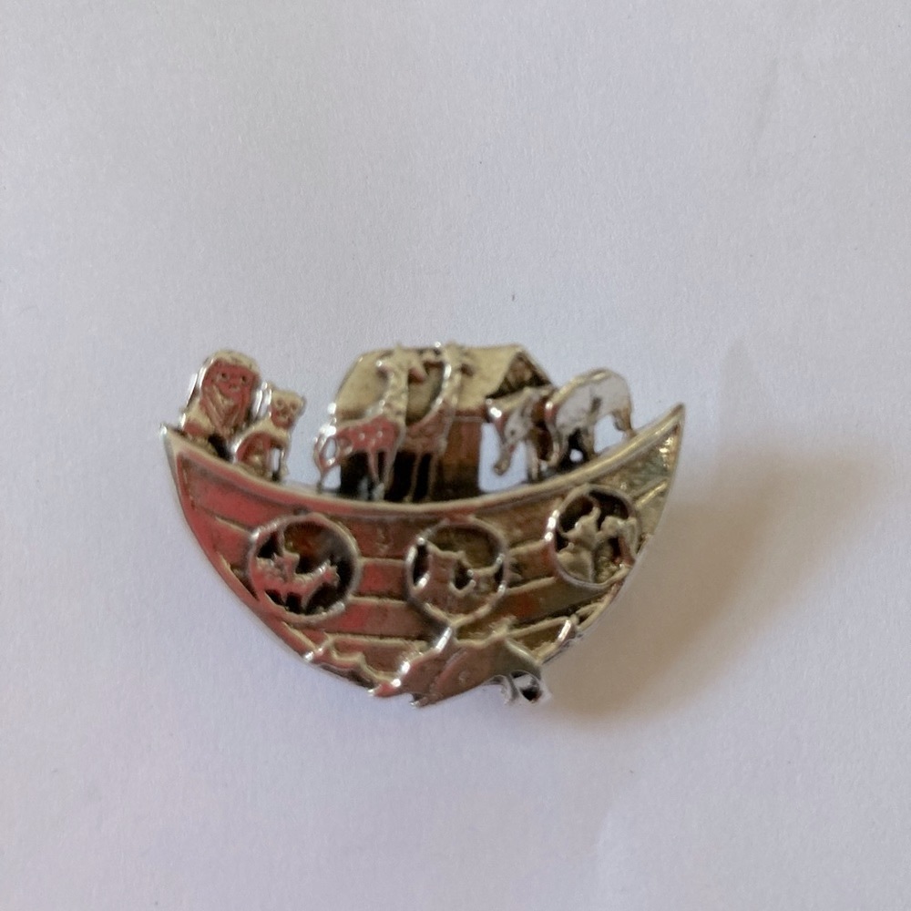Sterling silver Noah’s Ark pin.